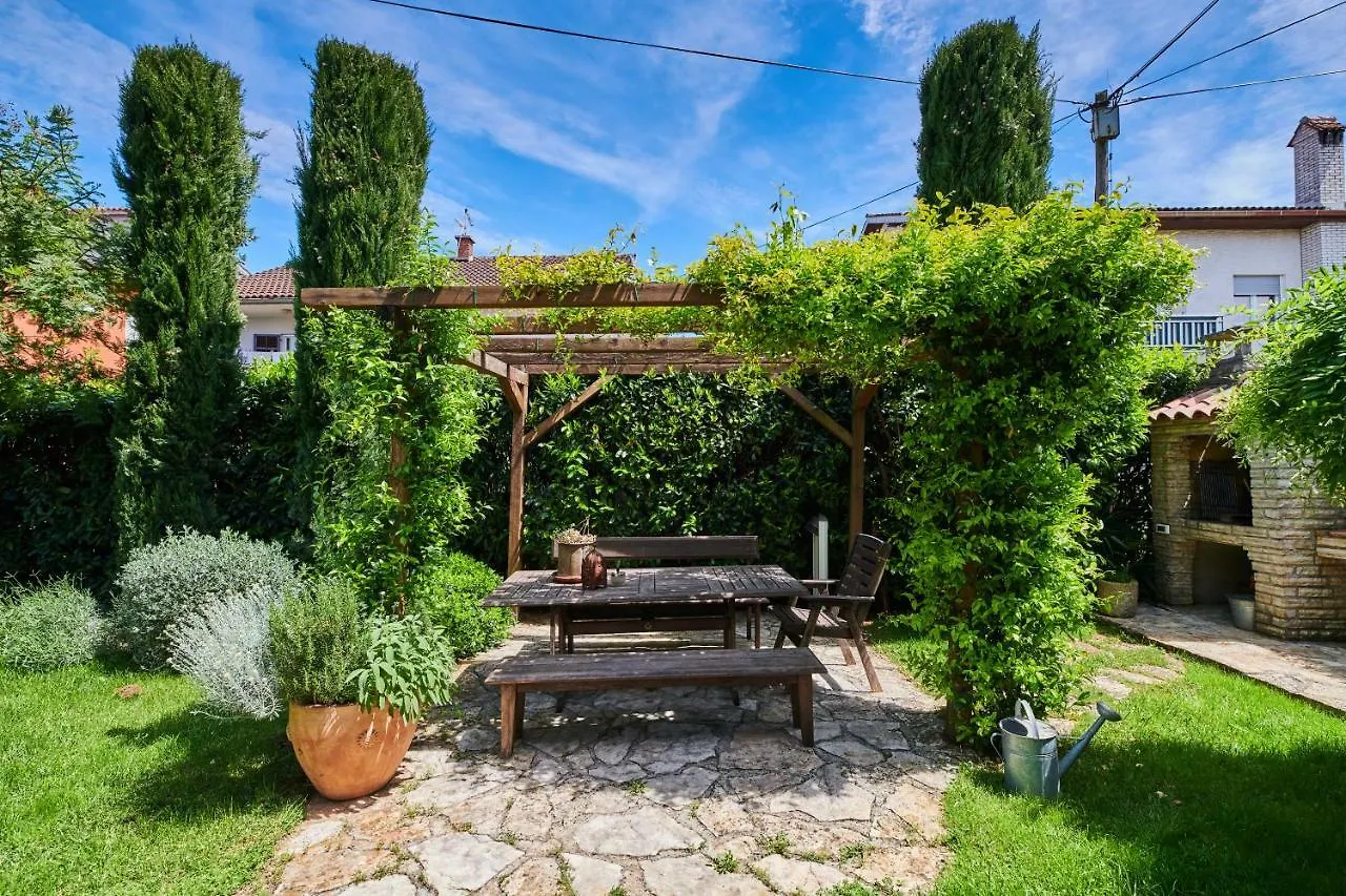 Apartamento Morning Light Umag 0*,  Croacia